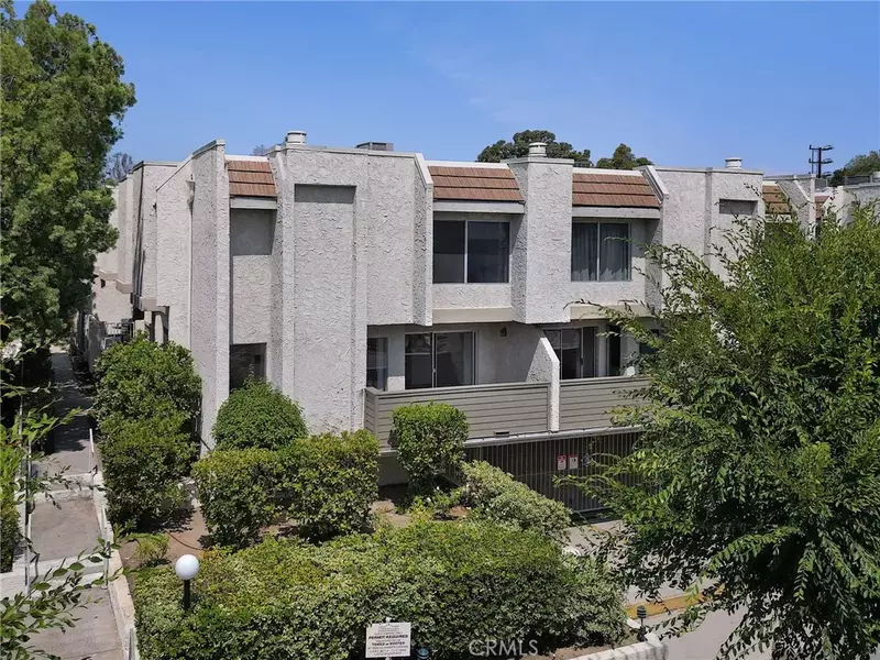 11818 Moorpark Street #X, Studio City, CA 91604