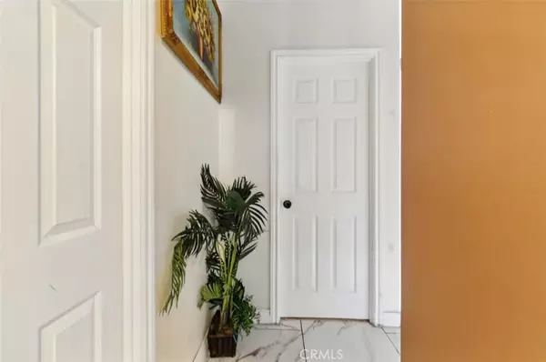 El Monte, CA 91732,12700 Elliott #484