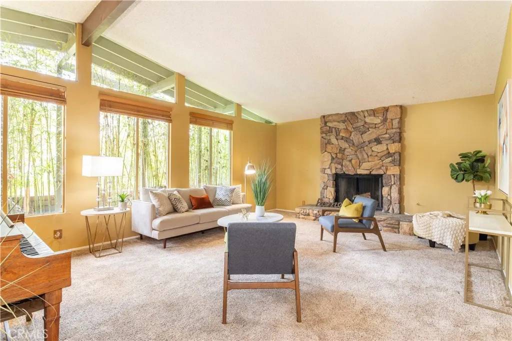 Granada Hills, CA 91344,10334 Louise Avenue