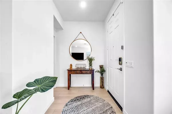 Valencia, CA 91355,27641 Ensemble Pl