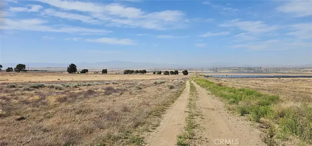 100 W Avenue K14, Lancaster, CA 93534