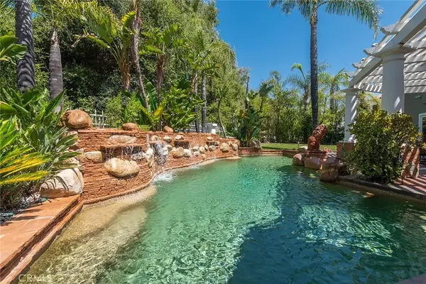 Calabasas, CA 91302,5607 Manley Court
