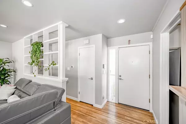 North Hills, CA 91343,14874 Gotham Street