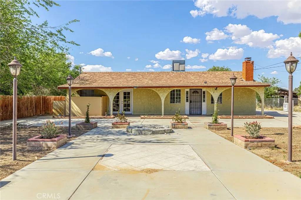 3149 E S Avenue, Palmdale, CA 93550