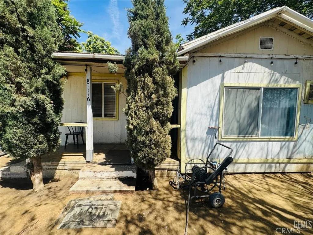8116 Hallelujah Street, Bakersfield, CA 93307