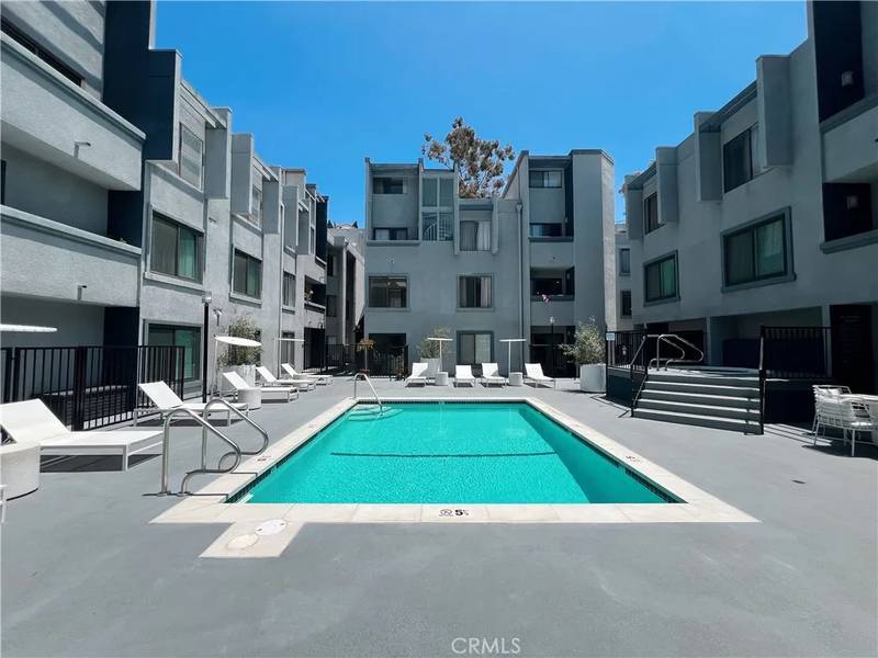 1940 N Highland Avenue #25, Los Angeles, CA 90068