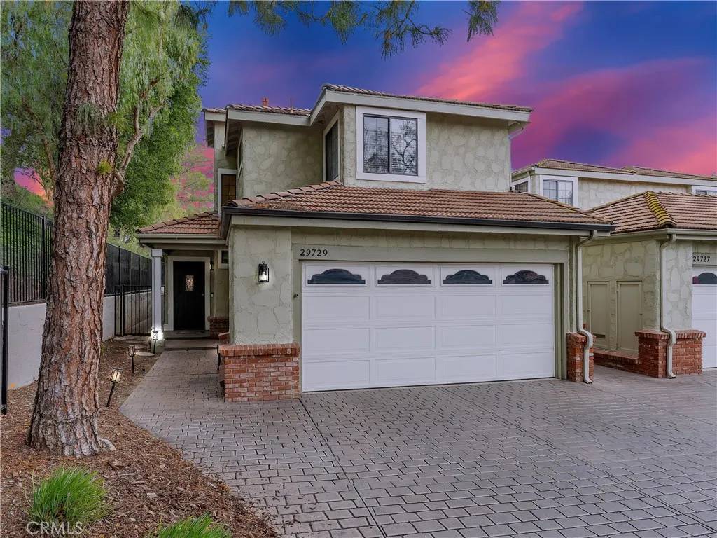 Agoura Hills, CA 91301,29729 Strawberry Hill Drive