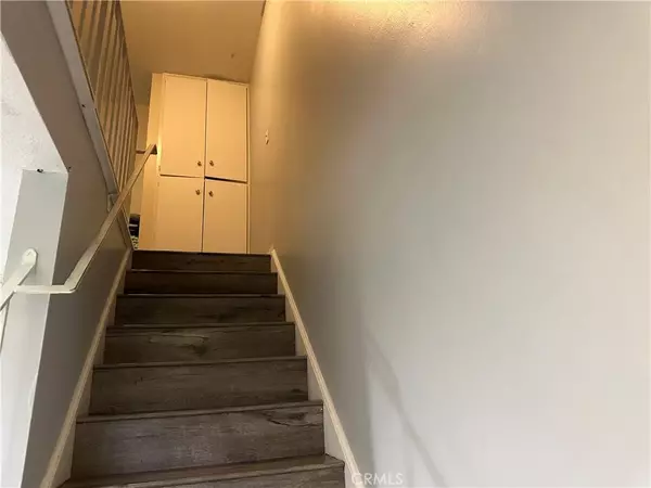 Newhall, CA 91321,25260 Avenida Dorena