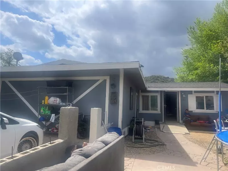 29708 Cromwell Avenue, Castaic, CA 91384