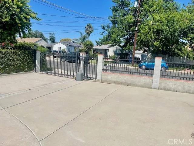 Reseda, CA 91335,7521 Amigo Avenue
