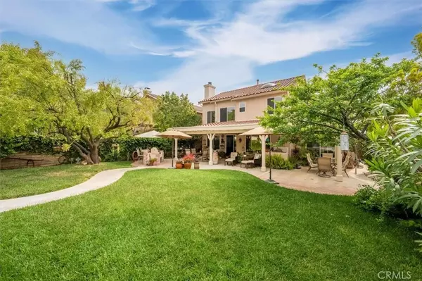Saugus, CA 91390,28433 Pinewood Court