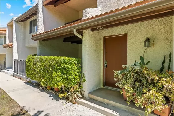 Burbank, CA 91504,9502 Via Salerno