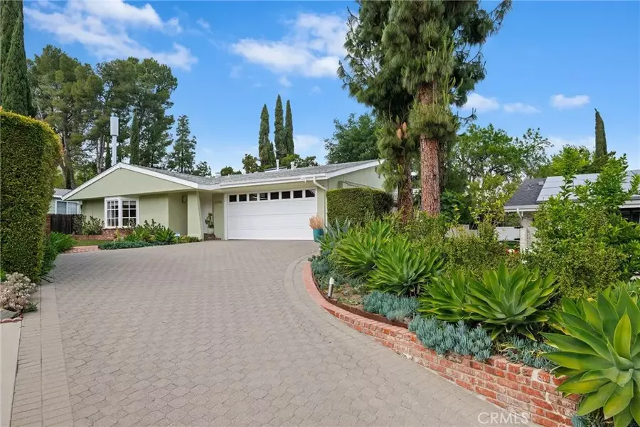 12758 Deon Place, Granada Hills, CA 91344