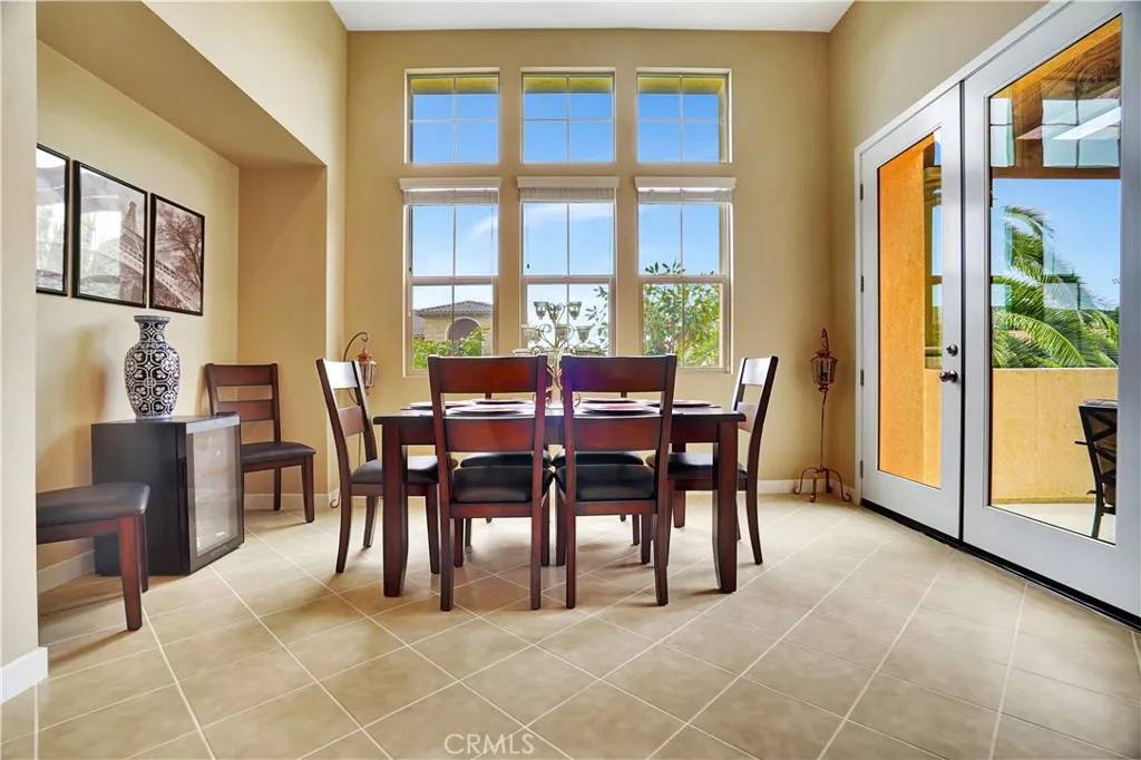 232 Village Commons Boulevard #21, Camarillo, CA 93012