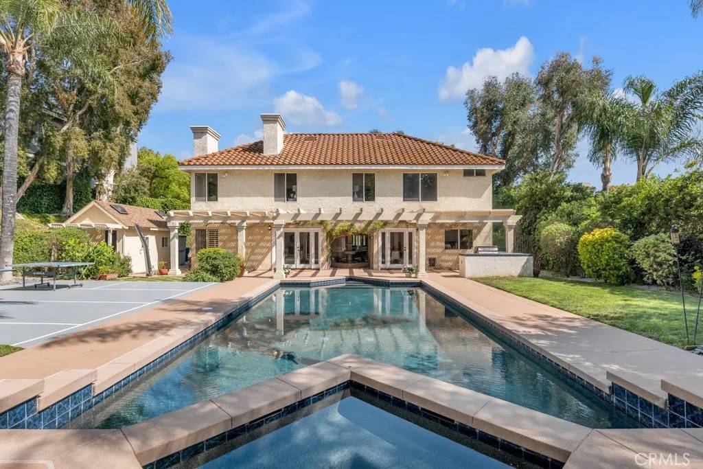 5445 Napoleon Avenue,  Oak Park,  CA 91377