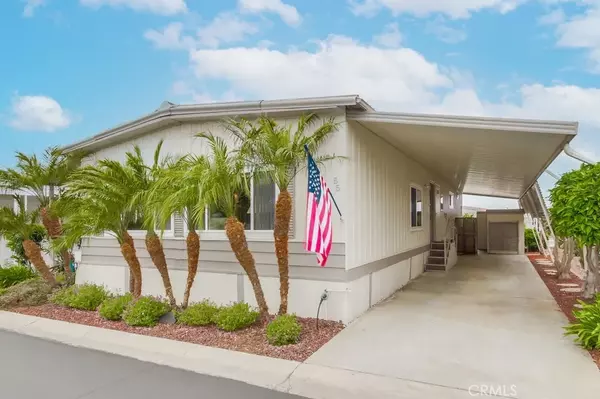 Vista, CA 92084,1506 Oak #55