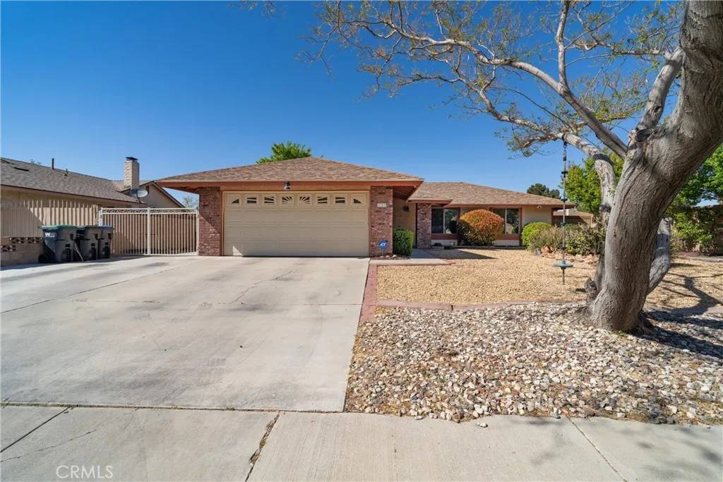 2303 Dallin Street, Lancaster, CA 93536