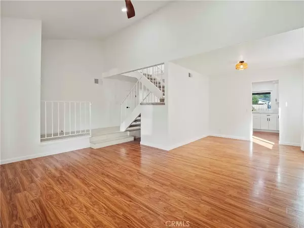 Saugus, CA 91350,27572 Caraway Lane