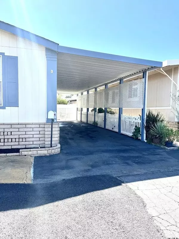 Cypress, CA 90630,9080 Bloomfield #122