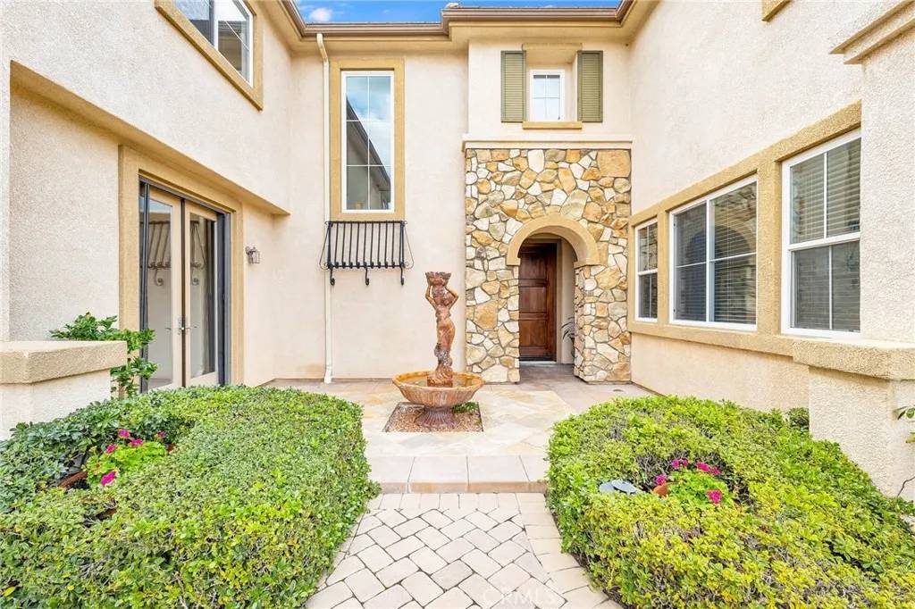 Granada Hills, CA 91344,12215 Delante Court
