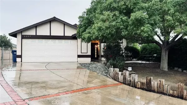 Palmdale, CA 93550,2203 Estrella Court