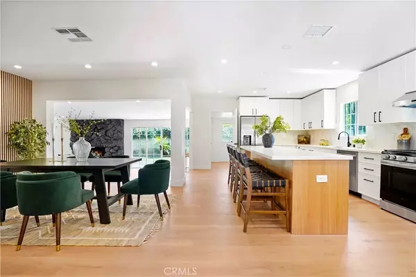 Tarzana, CA 91335,18324 Sylvan Street