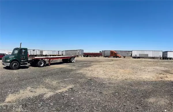 42056 7th East, Lancaster, CA 93535