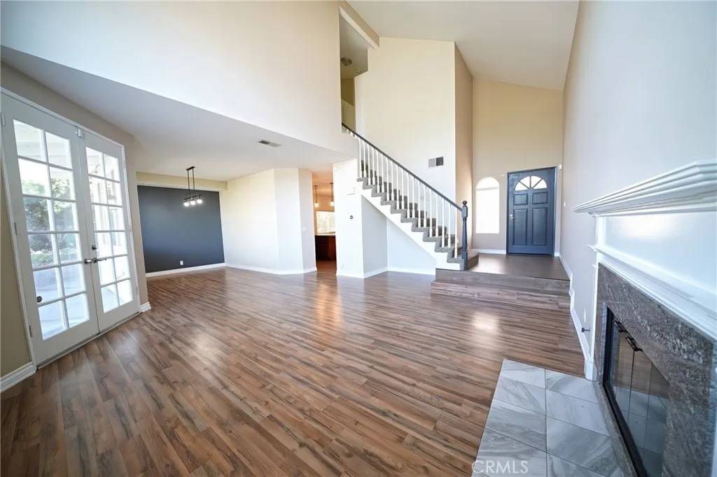 Saugus, CA 91390,28321 Evergreen Lane