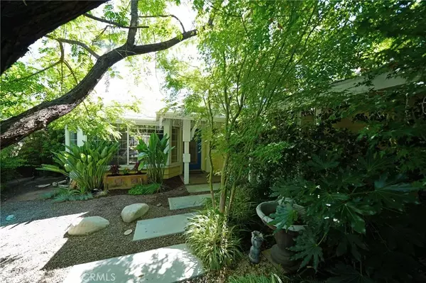 Saugus, CA 91350,27768 Crookshank Drive