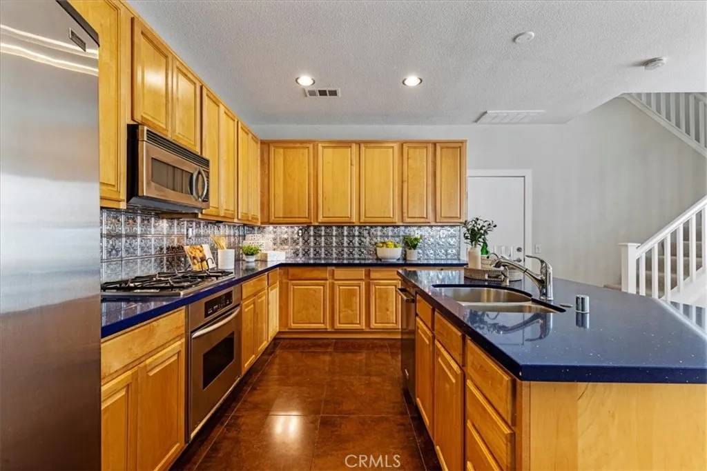 Valencia, CA 91354,27346 Dearborn Drive