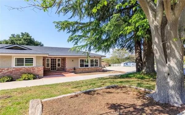 Newhall, CA 91321,16233 Placerita Canyon Road