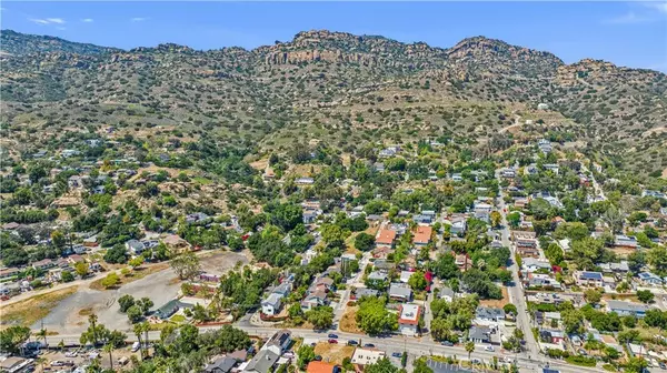 Chatsworth, CA 91311,0 Lake Manor