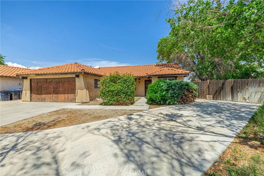 Lancaster, CA 93536,43046 21st Street West