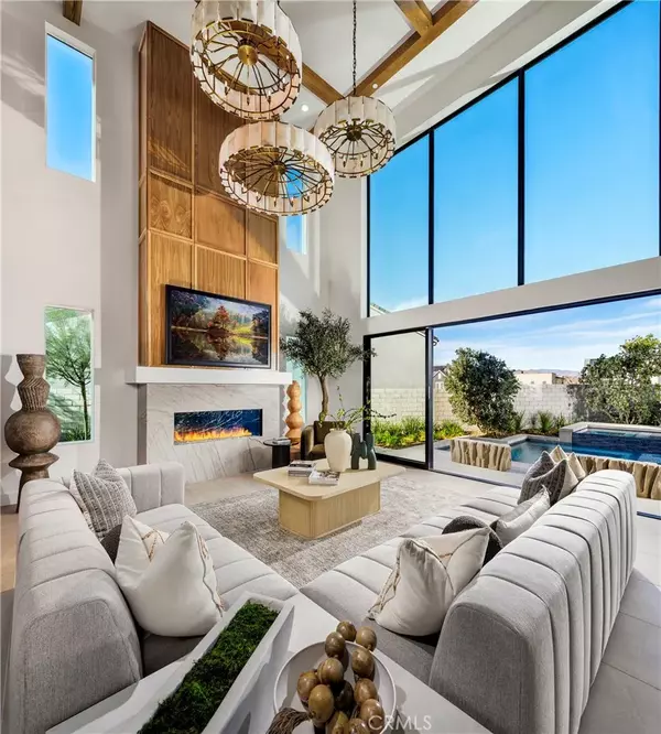 Valencia, CA 91381,27780 Reel Lane