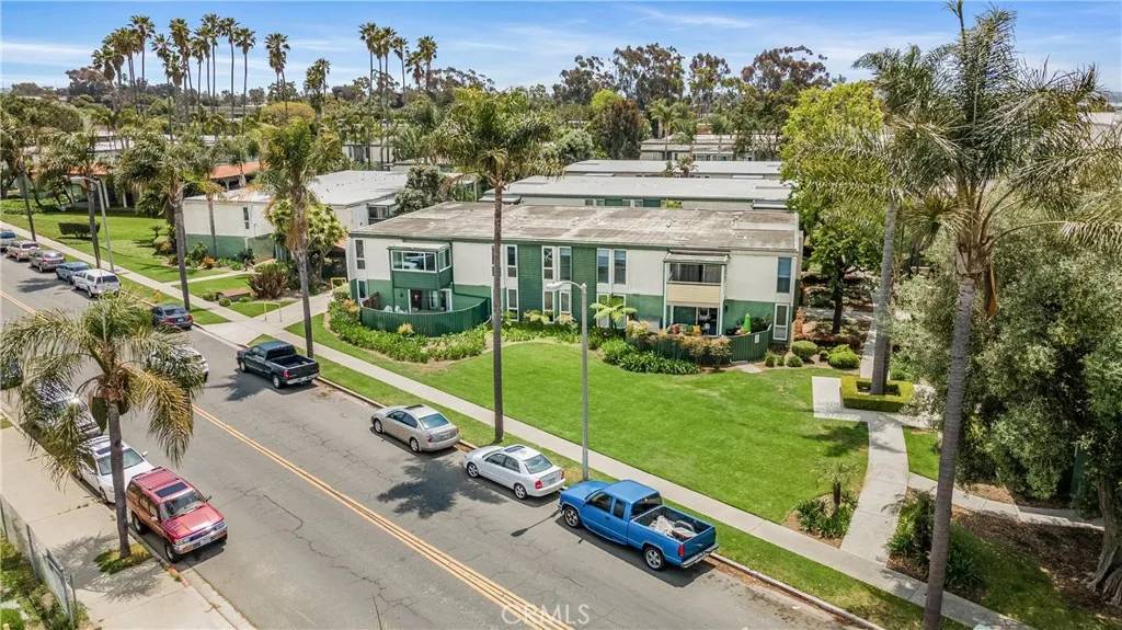 Ventura, CA 93003,3700 Dean Drive #207