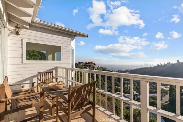 Los Angeles, CA 90069,2019 Sunset Plaza Drive