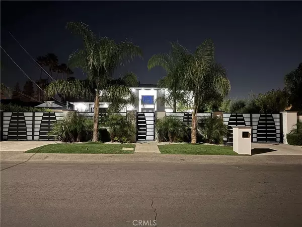 Northridge, CA 91325,9218 Encino Avenue