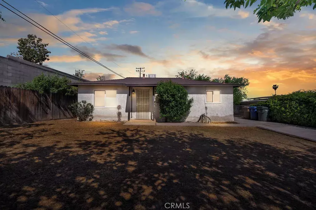 Bakersfield, CA 93305,2617 Floral Drive