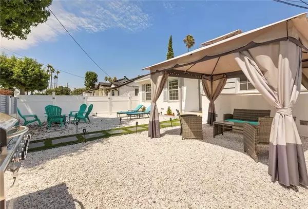 Valley Glen, CA 91401,13831 Bessemer Street