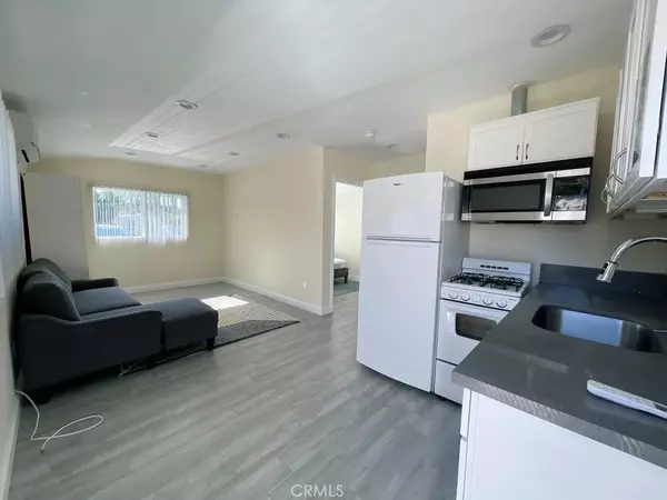 20833 Martha Street, Woodland Hills, CA 91367