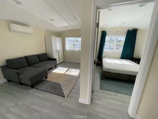 Woodland Hills, CA 91367,20833 Martha Street