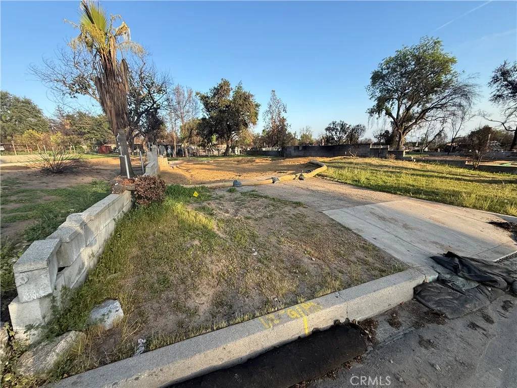 Altadena, CA 91001,3350 Tonia