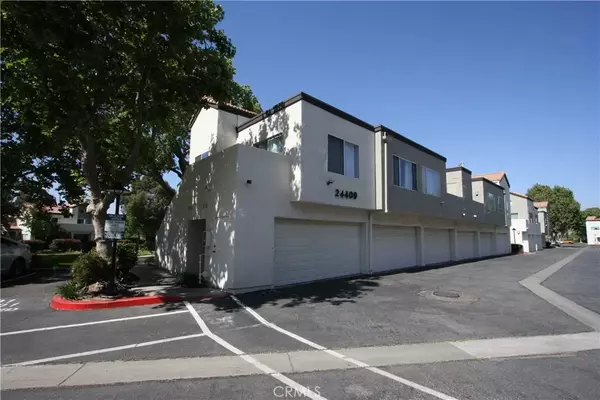 24409 Valle Del Oro #201, Newhall, CA 91321