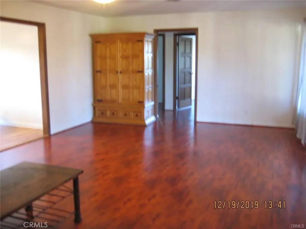 Tarzana, CA 91356,5931 CORBIN Avenue