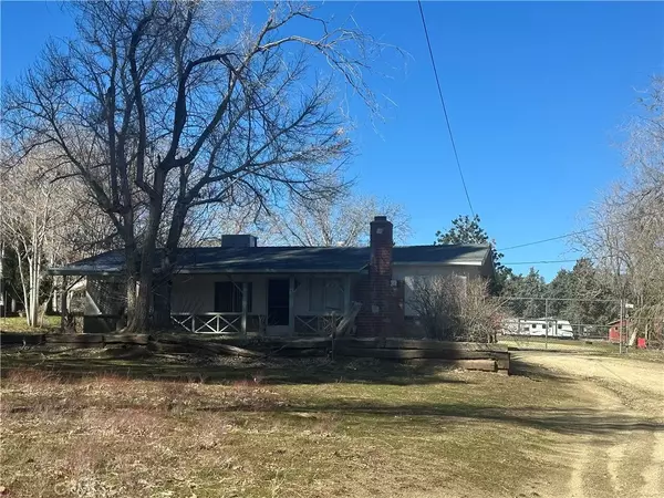 40103 87th Street West,  Leona Valley,  CA 93551