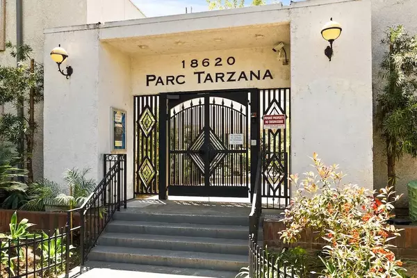 18620 Hatteras Street #223, Tarzana, CA 91356