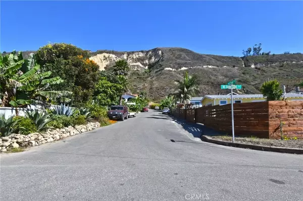 Ventura, CA 93001,6897 Zelzah