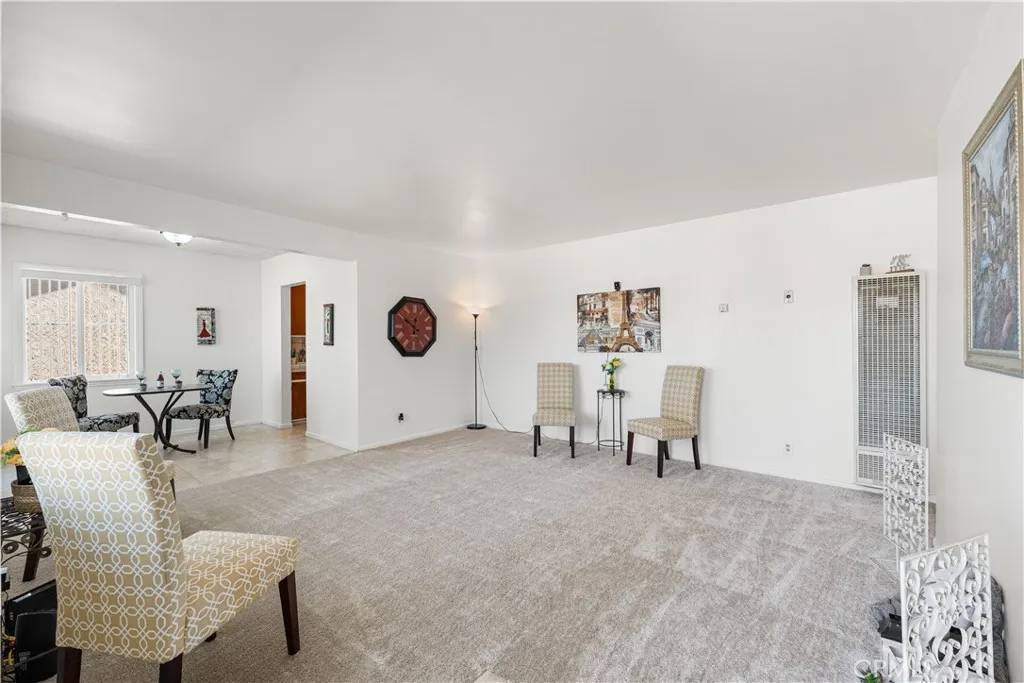 Lancaster, CA 93535,43348 E 6th Street