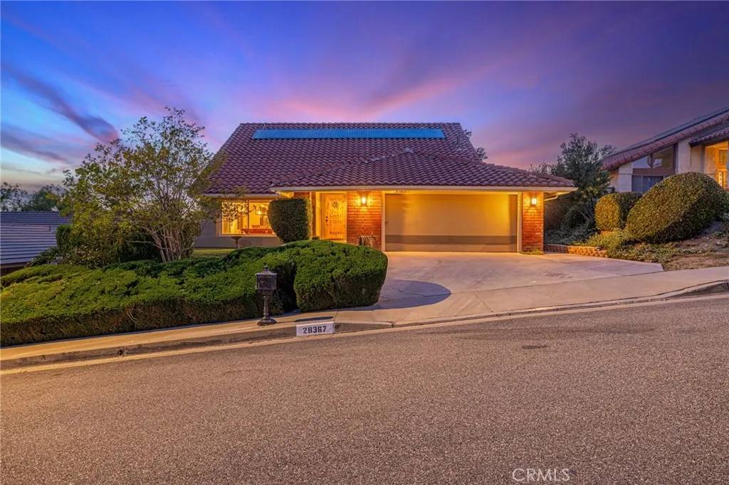 Canyon Country, CA 91387,28367 Mount Stephen Avenue