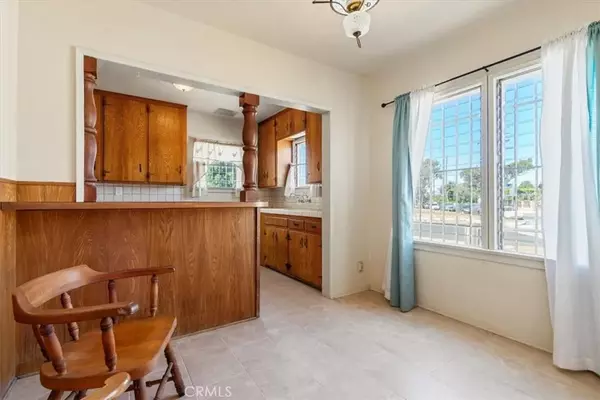 Sun Valley, CA 91352,8942 Ilex Avenue